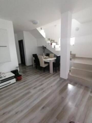 Фото номера Вилла с 1 спальней Виллы Vila de inchiriat bragadiru г. Cornetu 9